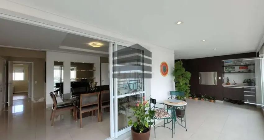 Apartamento a venda 188m², 4 quartos, varanda gourmet, 4 vagas na Vila Mariana