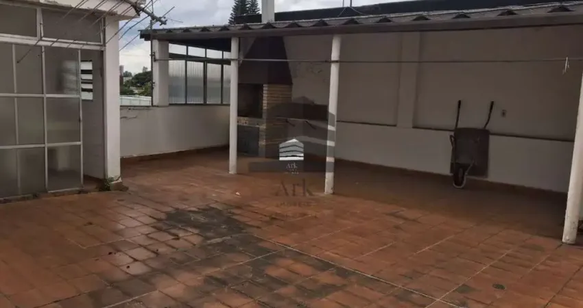 Casa com 3 quartos à venda na Avenida Senador Casimiro da Rocha, Mirandópolis, São Paulo