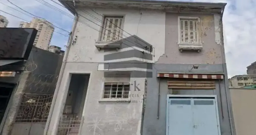 Sobrado a Venda c otimo terreno a Venda no Ipiranga, 430m2 de terreno.