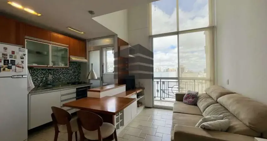 Apartamento Duplex 49m², 01 Suíte, Living com Terraço, Lavabo, Mobiliado e Equipado, 01 Vaga, Lazer.