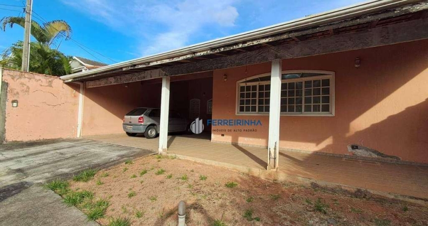 Casa com 3 dormitórios à venda, 220 m² por R$ 980.000,00 - Urbanova - São José dos Campos/SP