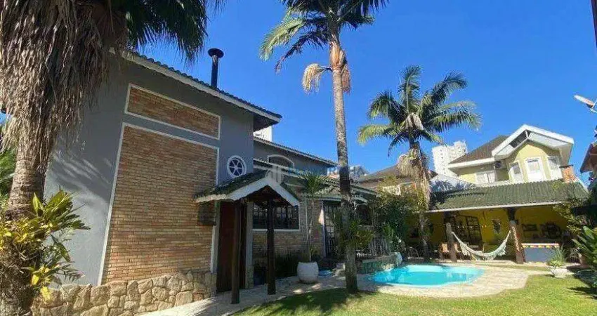 Casa com 3 dormitórios à venda, 256 m² por R$ 1.900.000,00 - Urbanova - São José dos Campos/SP