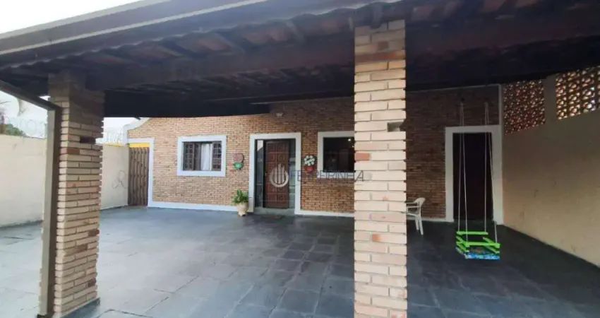 Casa com 3 dormitórios à venda, 230 m² por R$ 990.000,00 - Urbanova - São José dos Campos/SP