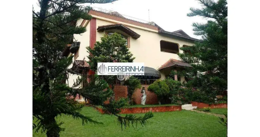 Chácara com casa principal com 4 suites, piscina, jardim, baias de cavalo