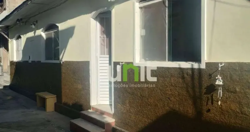 Casa com 2 dormitórios à venda, 90 m² por R$ 290.000,00 - Santa Rosa - Niterói/RJ