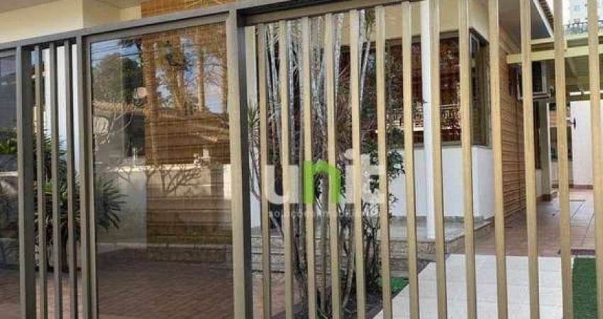 Casa com 3 dormitórios à venda, 195 m² por R$ 790.000,00 - Maria Paula - Niterói/RJ