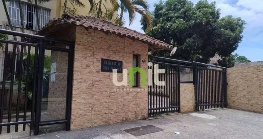 Apartamento com 2 dormitórios à venda, 55 m² por R$ 180.000,00 - Caramujo - Niterói/RJ