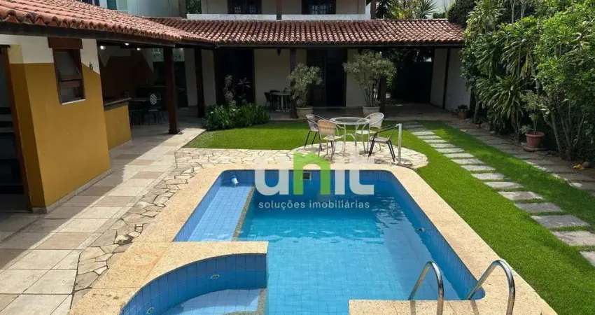 Casa com 5 dormitórios à venda, 200 m² por R$ 2.465.000,00 - Camboinhas - Niterói/RJ