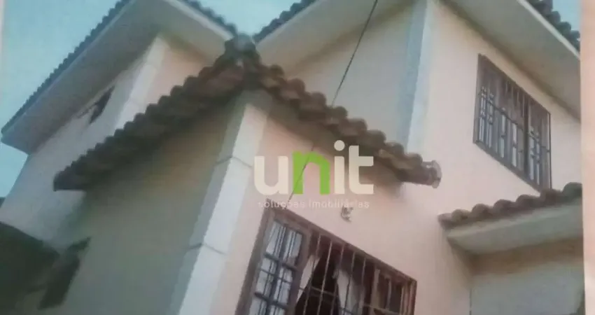 Casa com 2 dormitórios à venda, 122 m² por R$ 760.000,00 - Serra Grande - Niterói/RJ