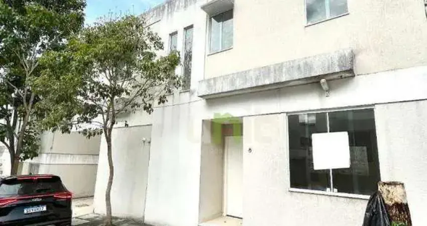 Casa com 3 dormitórios à venda, 119 m² por R$ 690.000 - Vila Progresso - Niterói/RJ
