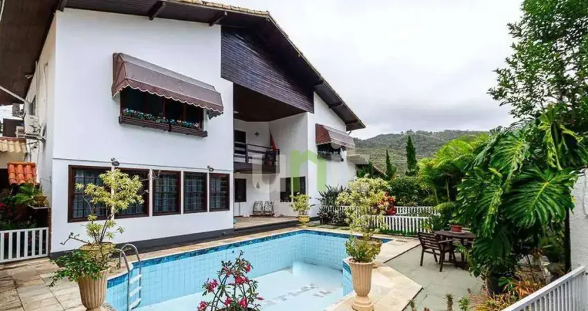 Casa com 4 dormitórios à venda, 451 m² por R$ 2.500.000 - São Francisco - Niterói/RJ