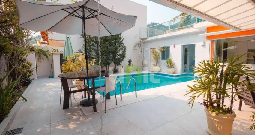 Casa com 4 dormitórios à venda, 400 m² por R$ 2.600.000,00 - São Francisco - Niterói/RJ