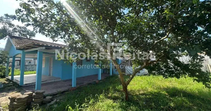 Casa com 2 quartos à venda na R. Cambé, 301, Matinhos - PR, Brasil, Bom Retiro, Matinhos