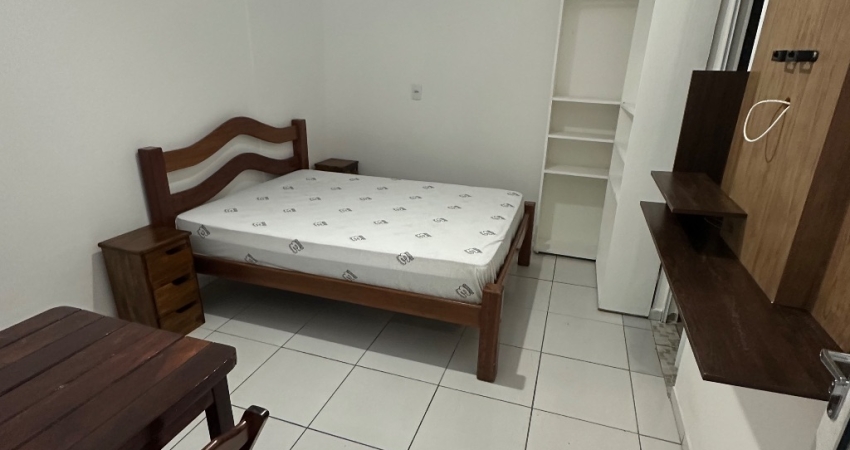 Kitnet / Stúdio para alugar na Rua Ubatuba, 50, Sumaré, Caraguatatuba