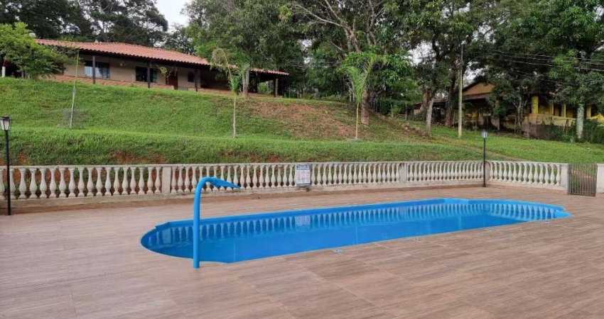 Sítio com Lazer Completo à Venda no Bairro Vale Quintas das Braúnas, em Juatuba | JUATUBA IMÓVEIS