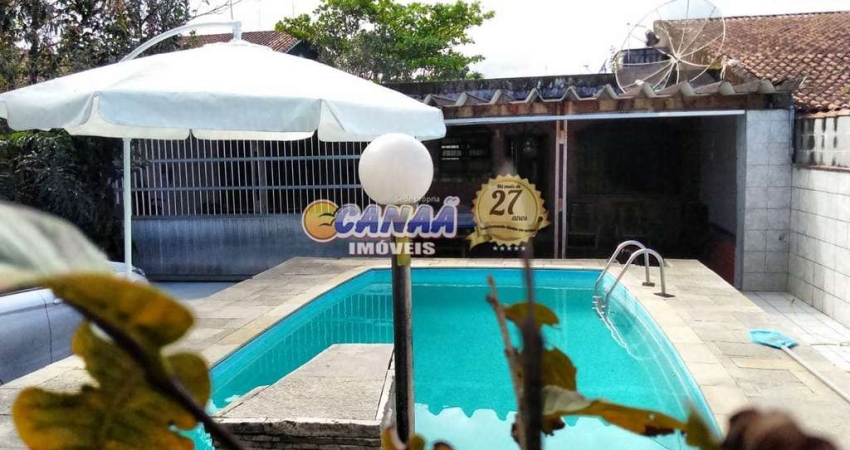 Casa com 2 dorms, Balneário Jussara, Mongaguá - R$ 380 mil, Cod: 8107