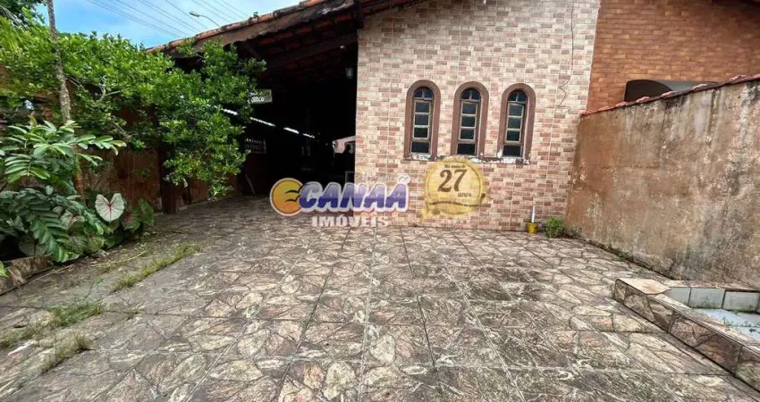 Casa com 3 dorms, Balneário Itaguai, Mongaguá - R$ 266 mil, Cod: 11917