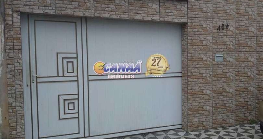 Sobrado com 2 quartos, Itaguaí, Mongaguá - R$ 350 mil, Cod: 9720