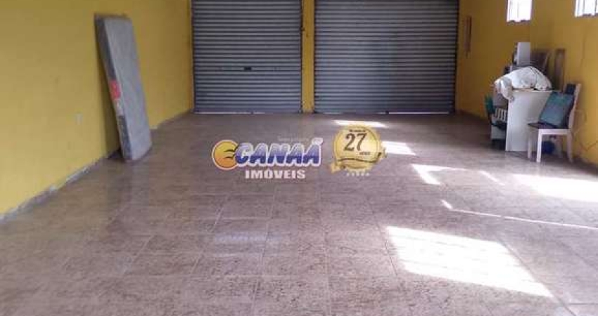 Salão Comercial com Edícula à venda em Mongaguá-SP