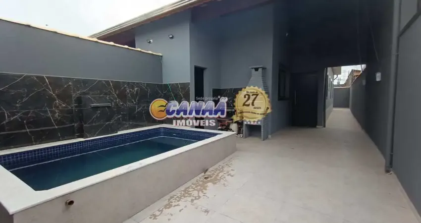 Linda casa à venda em itanhaém/sp - nova, com piscina e churrasqueira!!!