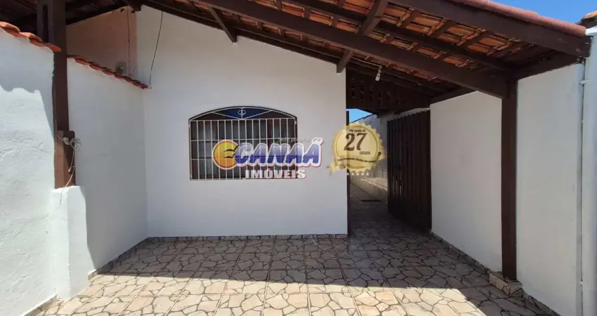Casa à venda com edícula e a 400 metros da praia em mongaguá litoral sul de -sp!!!