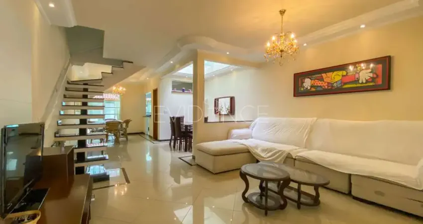 Sobrado à venda semi mobiliado !  reformado e decorado! 153 metros