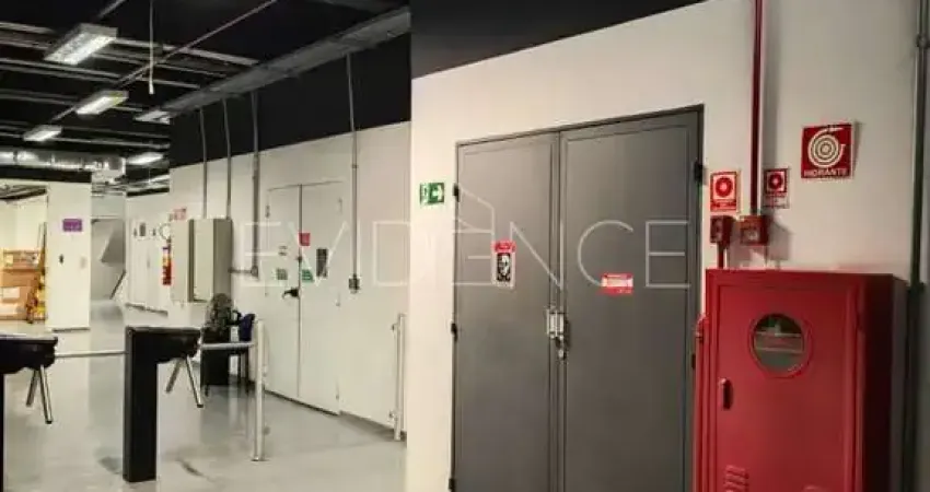 Aluga-se: Excelente Imóvel Comercial a 900 metros do Metrô Vila Carrão