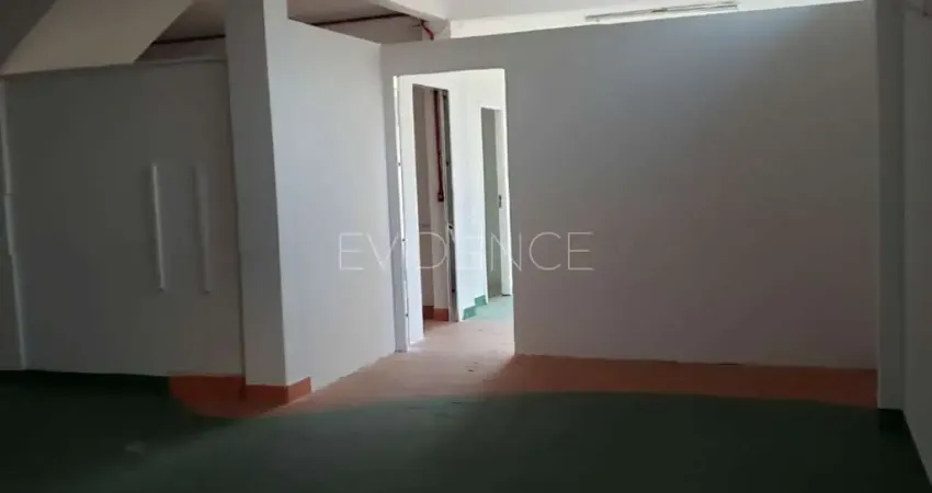 Sobrado Comercial para Locação com 230 m² com 3 vagas