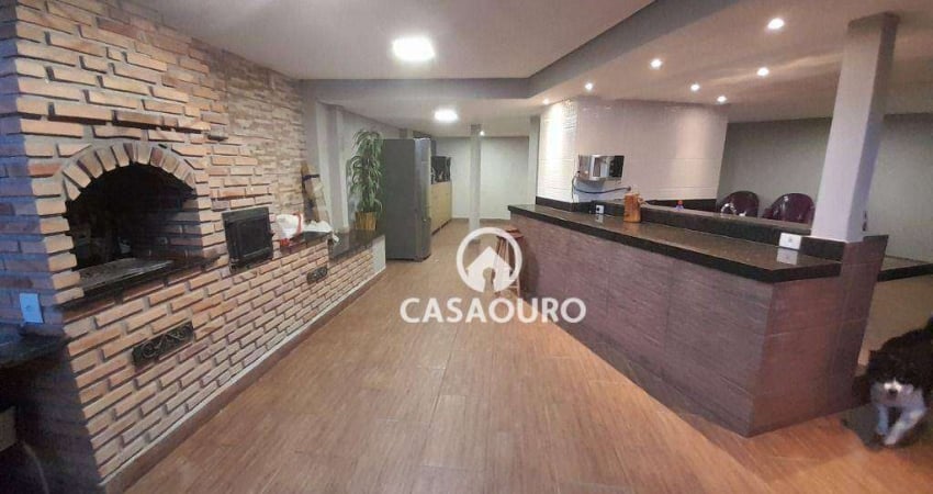 Casa com 4 quartos à venda, 300 m² por R$ 950.000 - Floresta - Belo Horizonte/MG