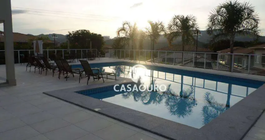 Casa com 3 quartos à venda, 126 m² por R$ 920.000 - Condomínio Village Royale - Nova Lima/MG