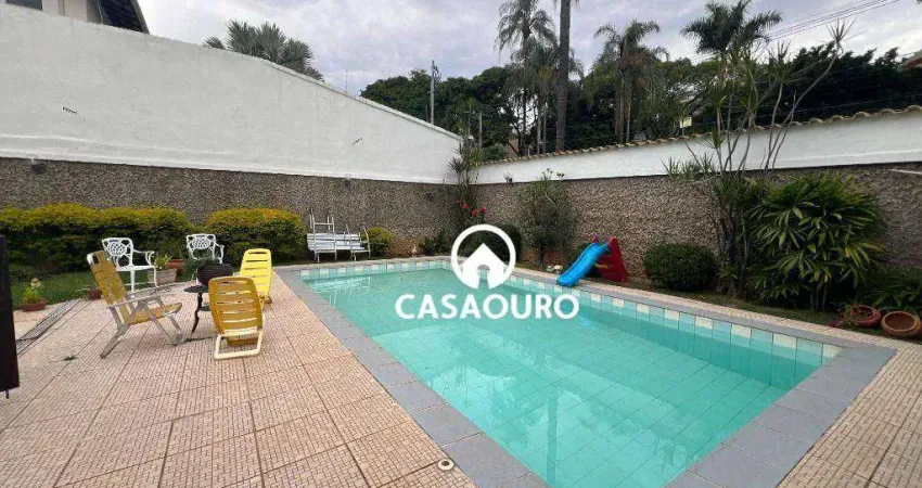 Casa com 6 quartos à venda, 420 m² por R$ 2.500.000 - São Luiz - Belo Horizonte/MG