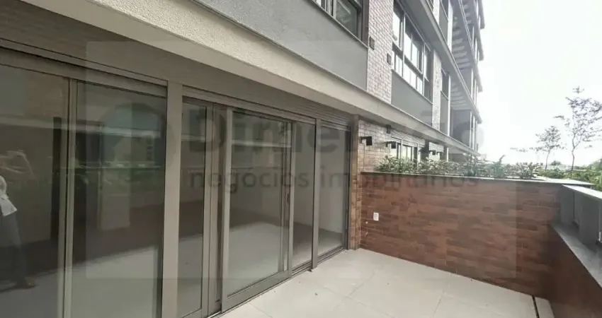 Apartamento de 1 dormitório com vaga de garagem no Estreito