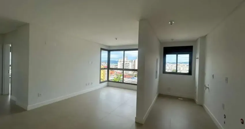 Apartamento de 2 dormitórios com vaga de garagem no Estreito