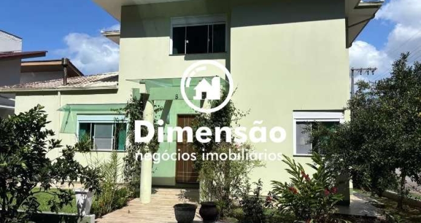 Casa em condomínio fechado com 3 quartos à venda na Rua Douglas Seabra Levier, Carvoeira, Florianópolis