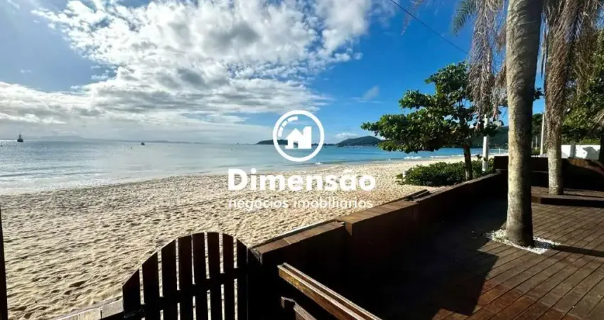 Casa frente mar à venda na cachoeira do bom jesus, r$ 6.500.000,00