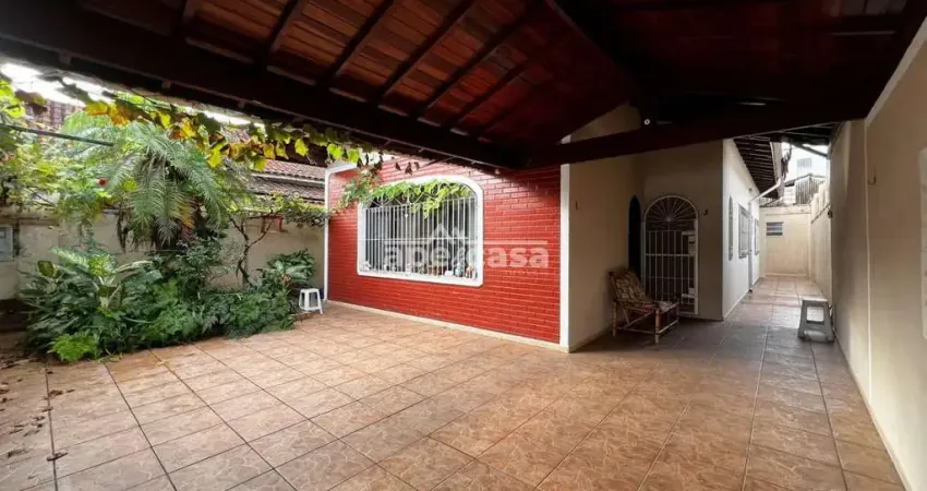 Casa com 3 quartos à venda na Cidade Ocian, Praia Grande