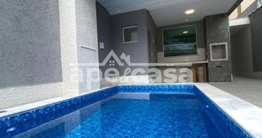 Sobrado na Tupi c/ Piscina - Imperdível!