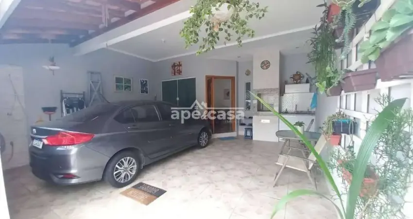 Casa com 3 quartos à venda na Tupi, Praia Grande 