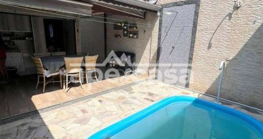 Casa com 3 quartos à venda na Tupi, Praia Grande 