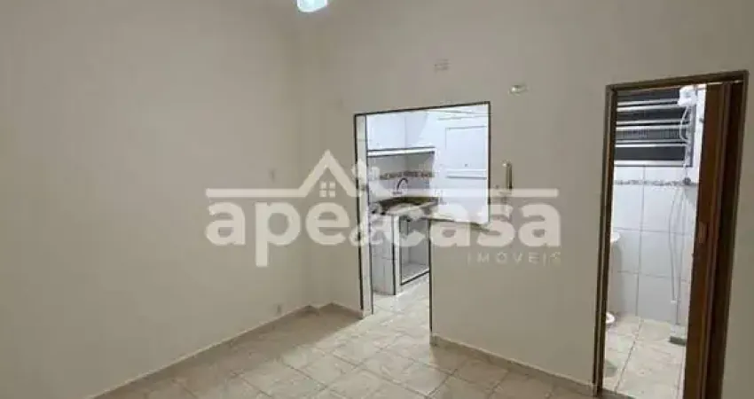 Kitnet Térrea Reformada em Praia Grande - Conforto e Praticidade!