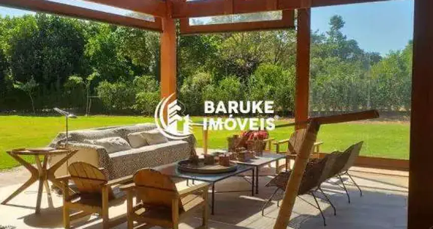 Chácara com 2 suítes a venda no condomínio recanto das flores