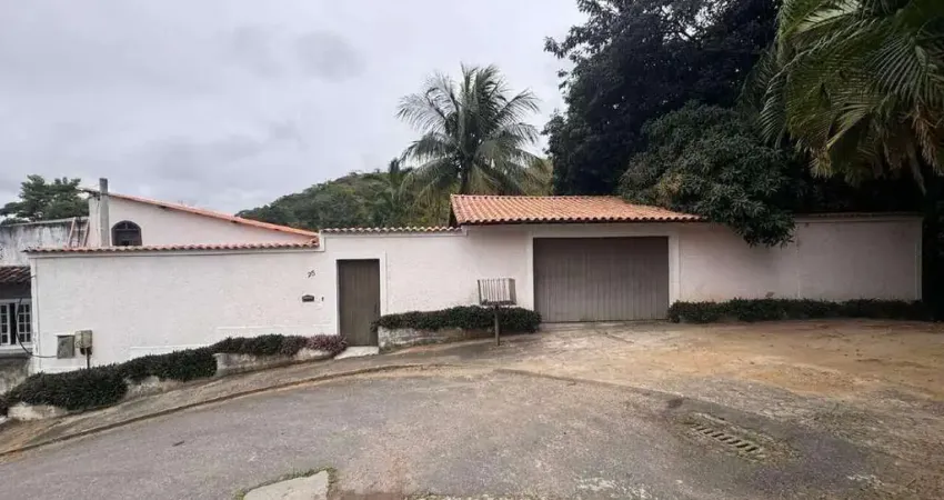 Casa para Venda em Rio de Janeiro, Guaratiba, 3 dormitórios, 1 suíte, 4 banheiros, 2 vagas
