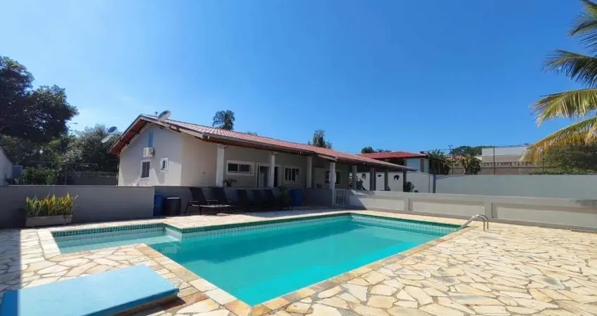 Casa à venda no Condomínio Zuleika Jabour - Salto/SP