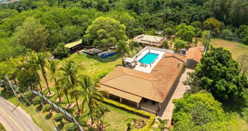 Casa à venda no condominio Colinas do Mosteiro de Itaici - Indaiatuba/SP