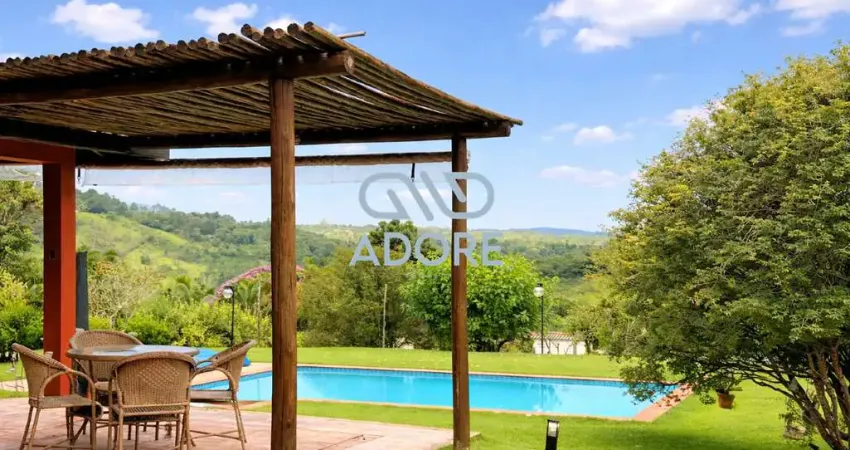 Casa à Venda no Condomínio Paraíso Marriot em Itu/SP | 5 Quartos | Piscina | Quadra de Tenis | Vista para mata