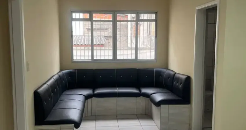 Sala comercial para alugar na Rua Gregório Ramalho, 37, Itaquera, São Paulo