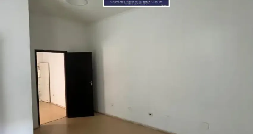 Casa com 2 quartos para alugar na Rua Maciel Monteiro, Vila Santa Teresa (Zona Leste), São Paulo