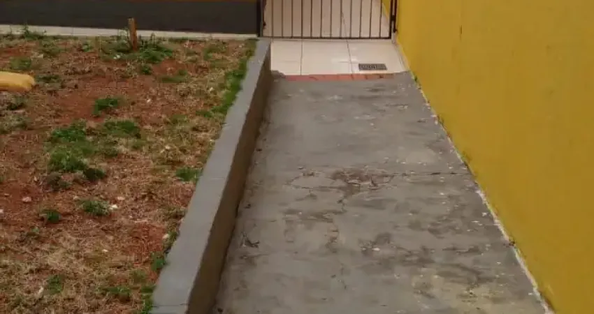 Casa com 1 quarto para alugar na Rua Maestro Jorge Galati, Vila Nhocune, São Paulo