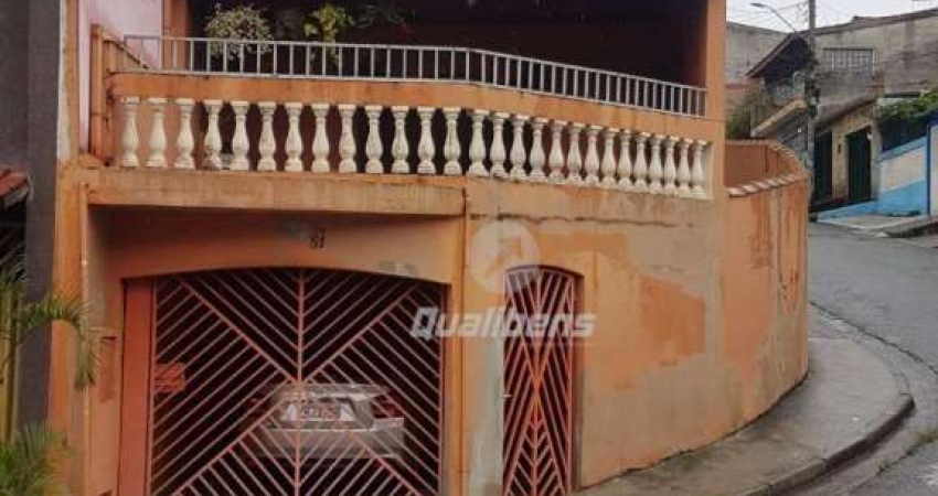 Sobrado com 3 dormitórios à venda, 189 m² por R$ 465.000,00 - Vila Ana - Mauá/SP