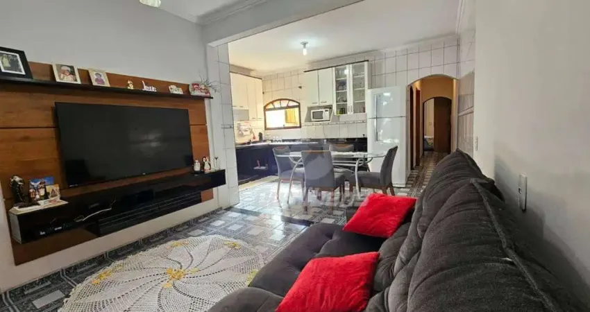 Sobrado à venda, 221 m² por R$ 650.000 - Parque São Vicente - Mauá/SP
